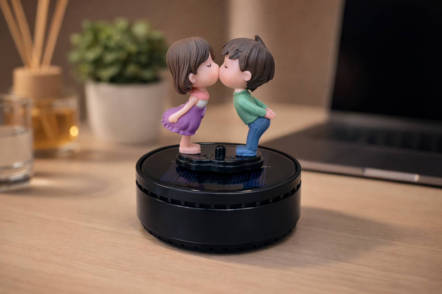 Acto Solar Powered Rotating Kissing KS01 Couple Showpiece with Aroma Diffuser Bottle – Romantic Dashboard & Home Decor