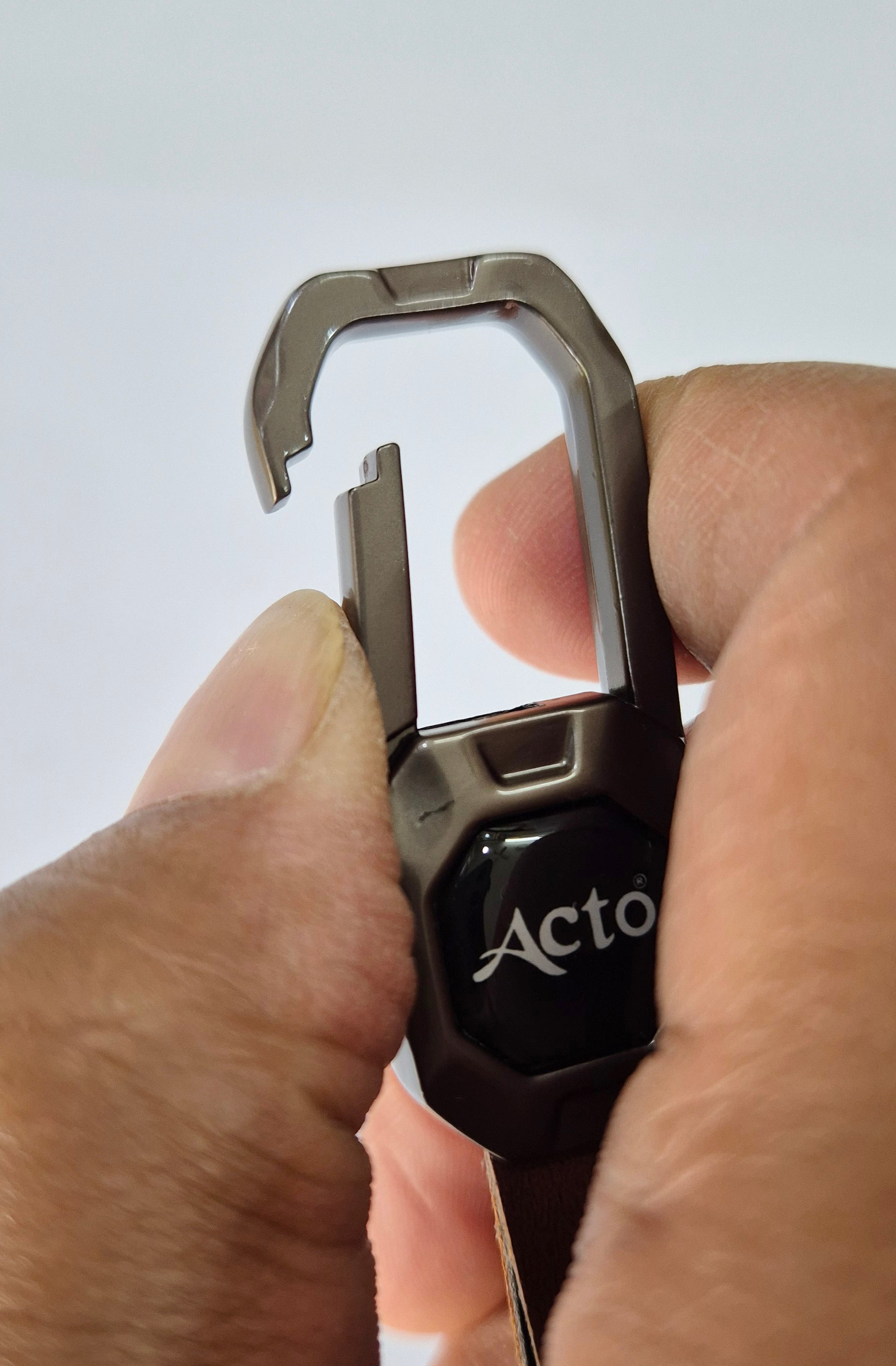 ACTO Metal Leather Car key cover with key chain Compatible With Kia