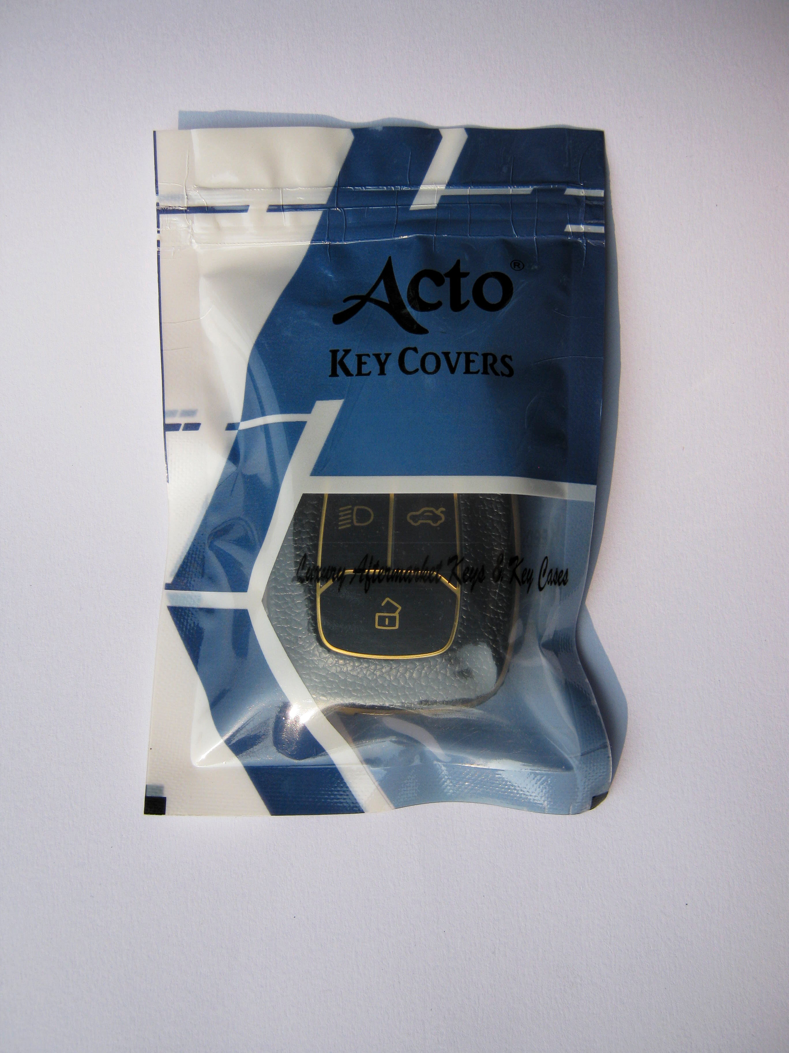 Acto Car Key Cover TPU Leather Grain With Key Chain For Skoda Passat