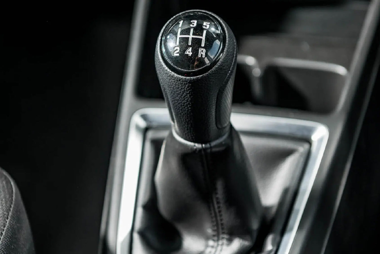 Shifter Knob for Shifting and Changing Gears| Manual Gear Knob Provides Better Control| Compatible for Maruti Brezza